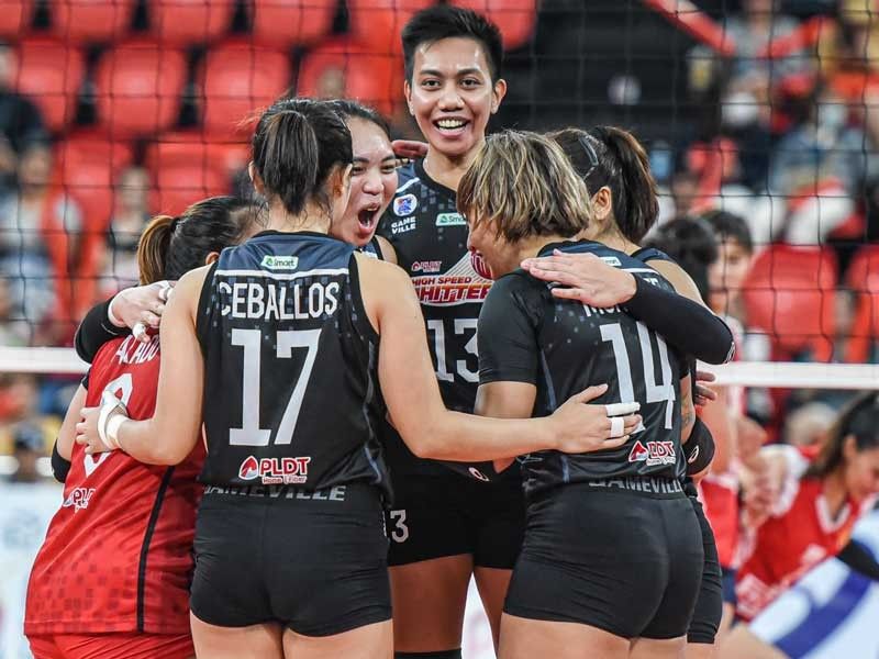 PLDT fights for PVL survival vs Kurashiki Ablaze