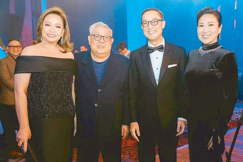 It's Showtime' hosts share hilarious stories from GMA Gala night