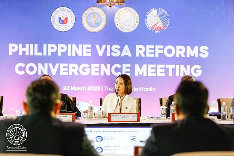 PhilippineÂ e-visa system â��game changerâ�� for Chinese, Indian tourism markets  â�� DOT chief