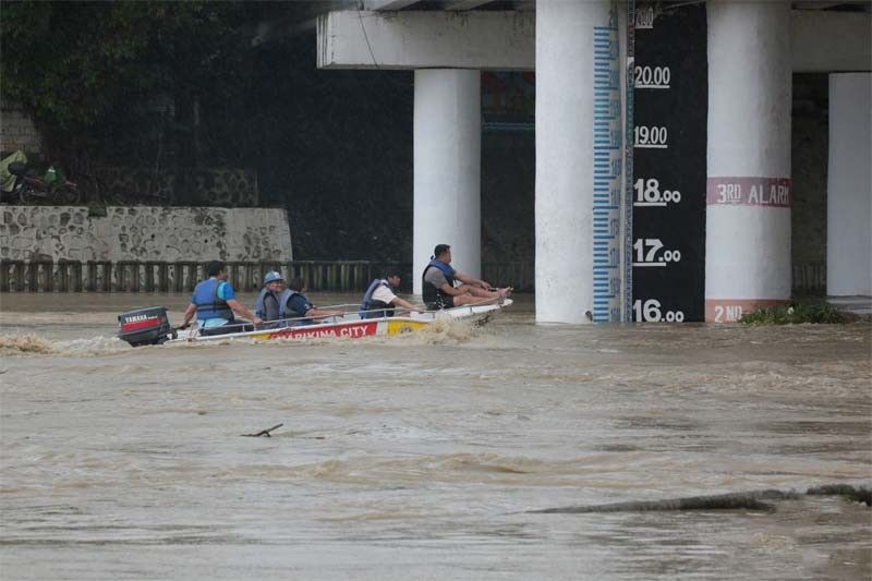 Marikina River level hits first alarm