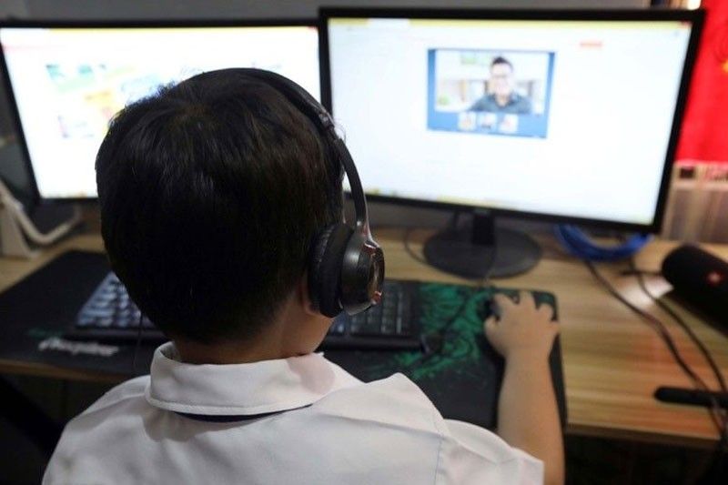 Teachers: Online classes during calamities insensitive