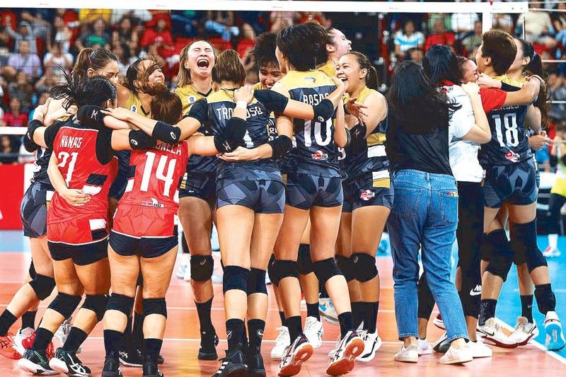 HD Spikers salvage podium finish | Philstar.com