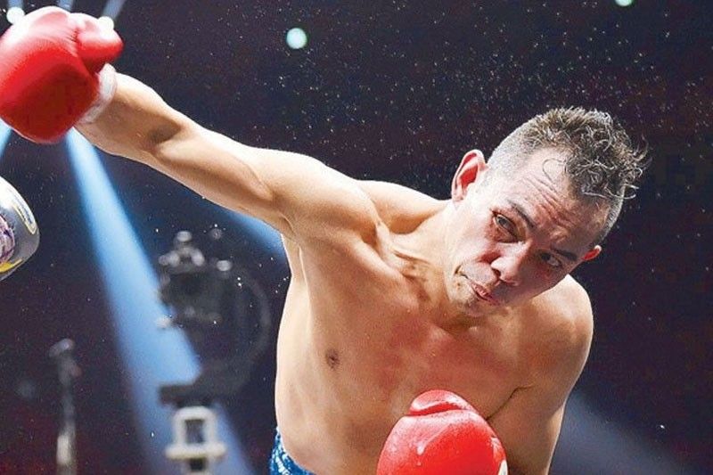 Donaire yields to young Mexican