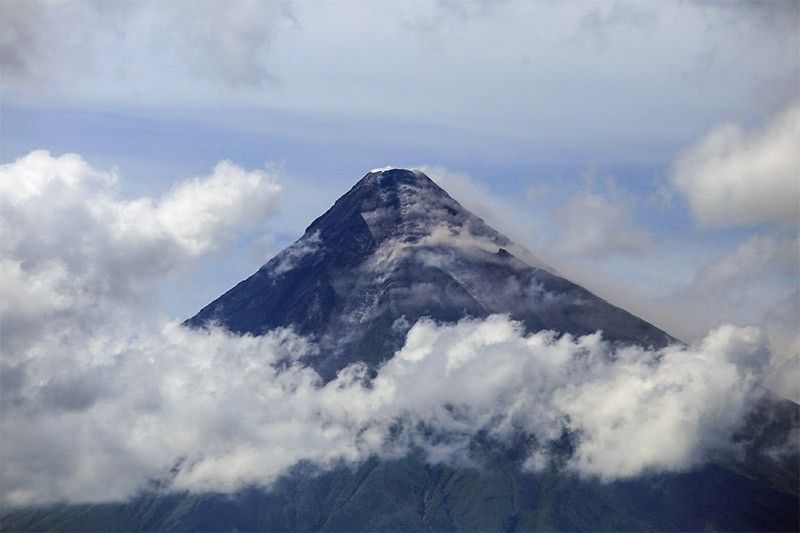 Ayuda ibigay sa mga bakwit sa Mayon, sa nalalapit na BSKE