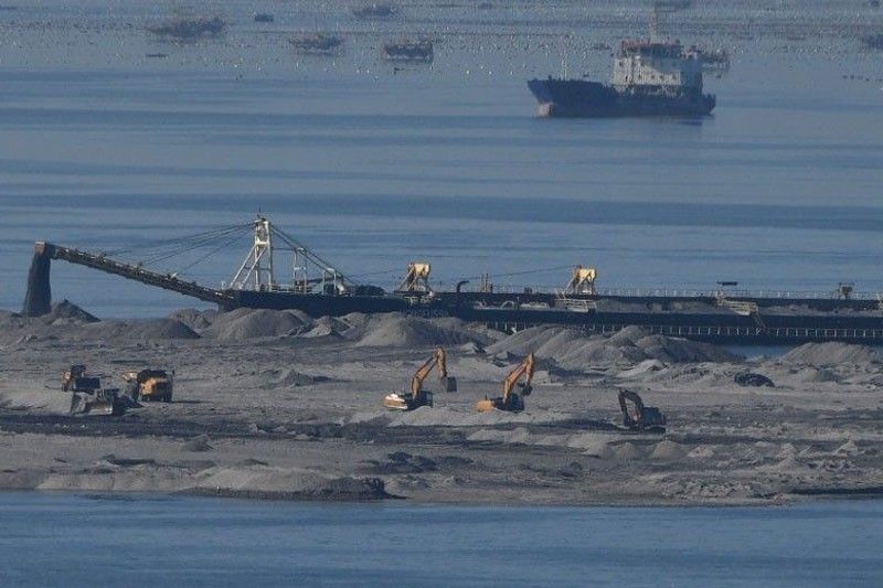DENR to review all Manila Bay reclamation projects