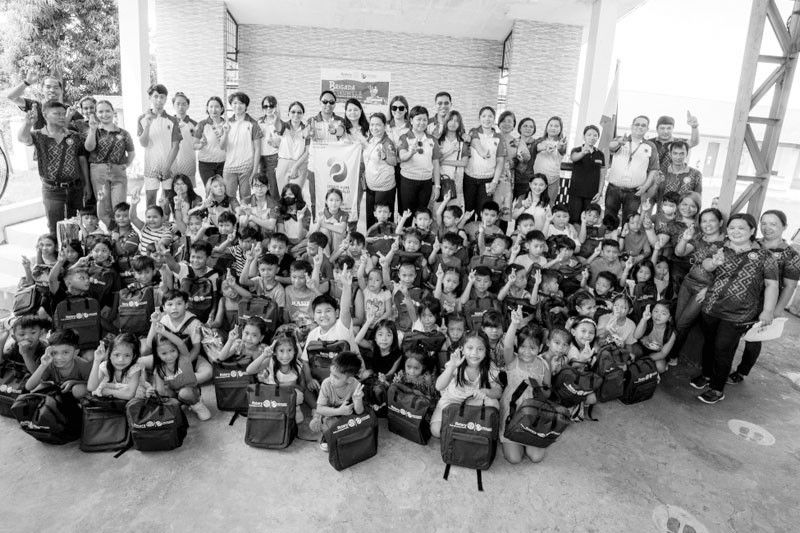 250 mag-aaral sa Ilocos, nabiyayaan ng school supplies ng RC Malate Prime