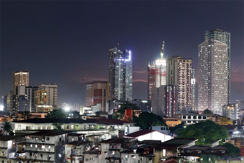 Foreign think tanks cut growth forecasts for Philippines