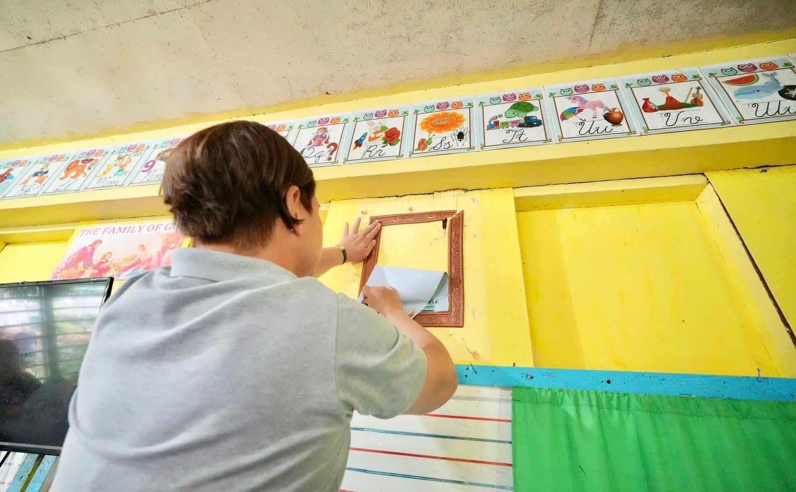 DepEd Should Clarify Classroom Decoration Policy Teachers Group 