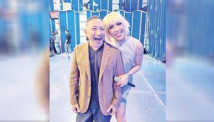 At GMA Gala 2023, Vice Ganda calls Michael V. 'Idol