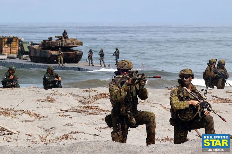 Philippines, Aussie troops practice retaking island