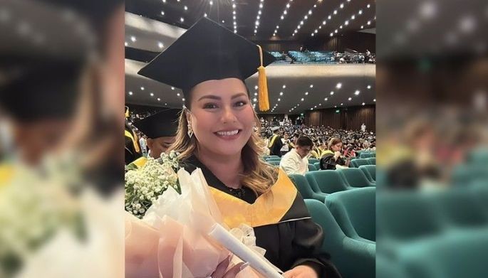 'Never too late': Karla Estrada graduate na sa kolehiyo sa edad na 48