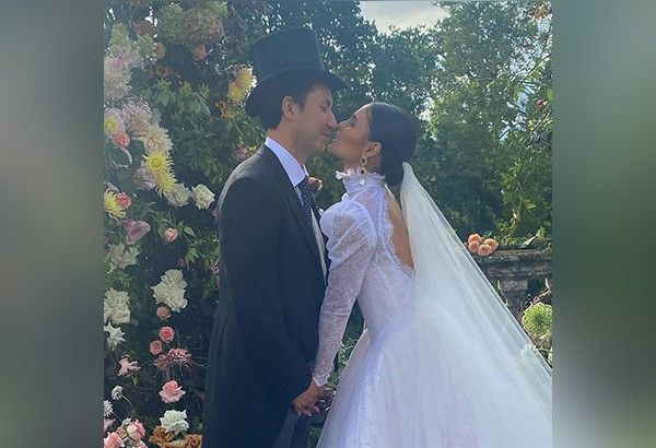 Lovi Poe dons Filipino creation at England wedding