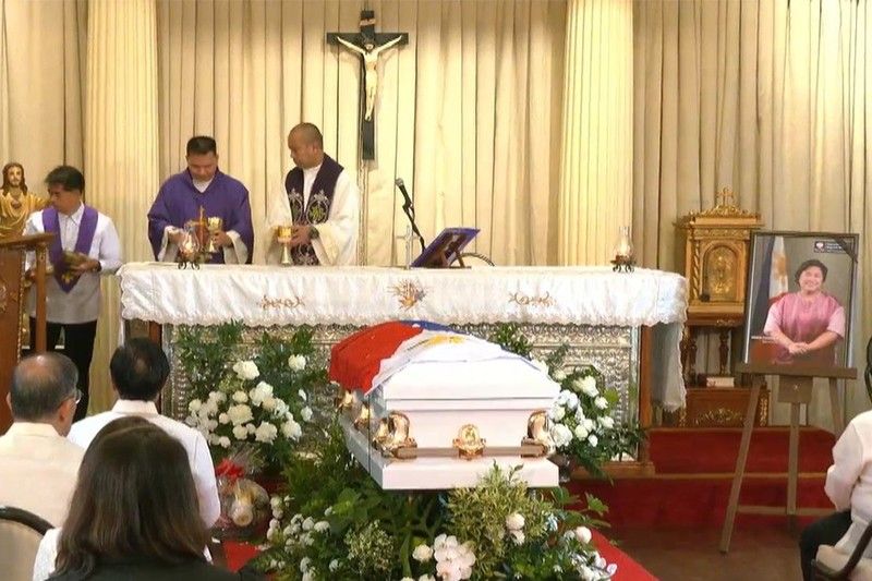 Palace holds necrological service for Susan â��Tootsâ�� Ople