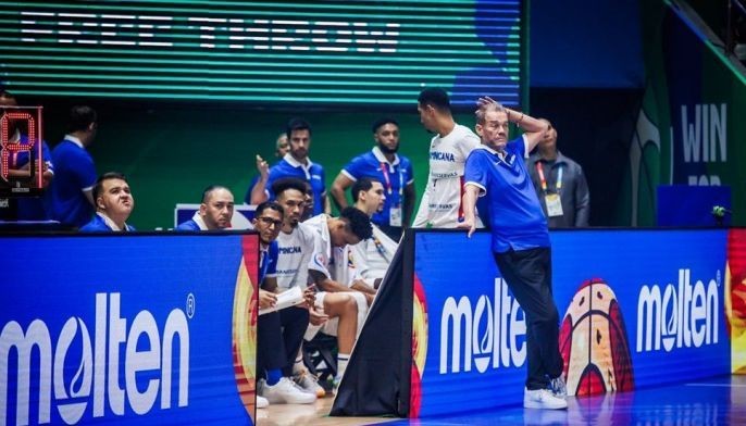 Coach says Dominican Republic's first loss is on him