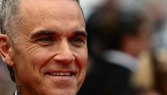 Robbie Williams bietet seine Dienste als „Promi-Demonstrant“ in der Schweiz an
