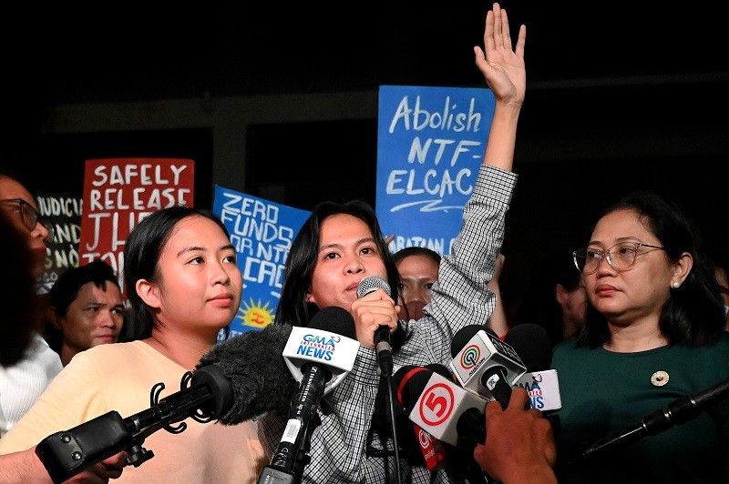 2 environmentalists laya na nang ibulgar 'pagdukot' sa kanila ng militar