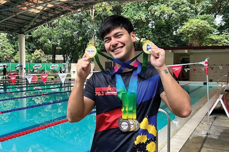 Kristoffer, nakapag-uwi ng mga medalya sa swimming!