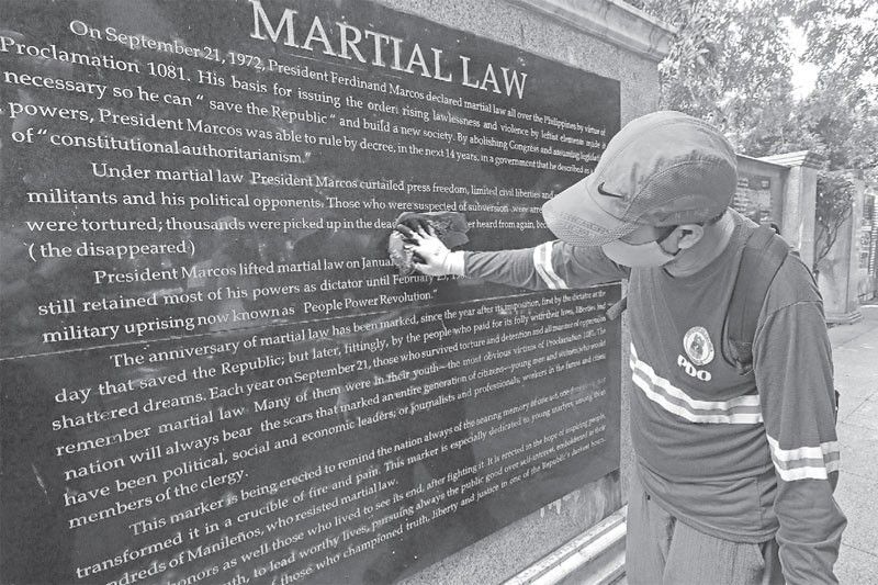 Bishops remember rights victims on martial law anniversary