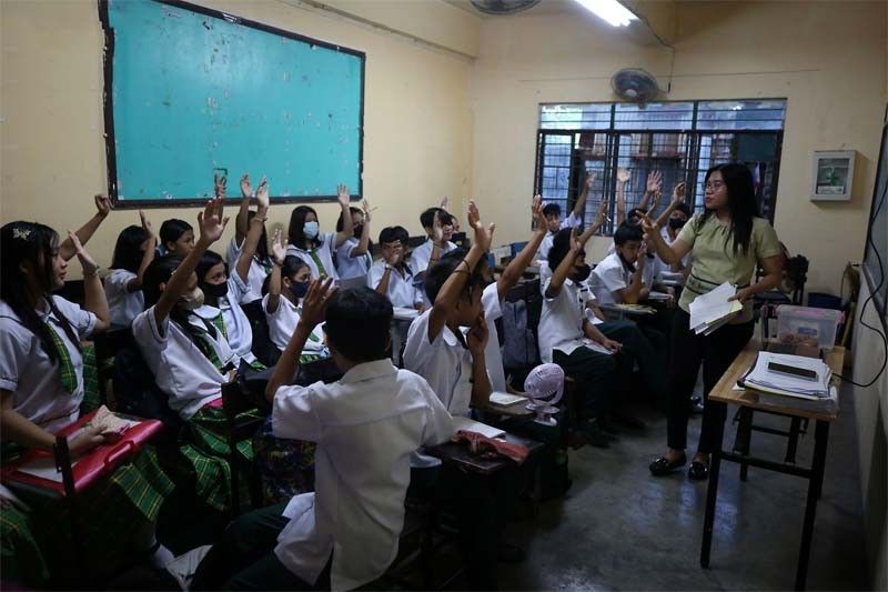 Teachersâ�� group wants MATATAG curriculum implementation stopped