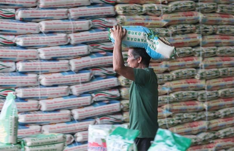 USDA cuts Philippines rice import forecast