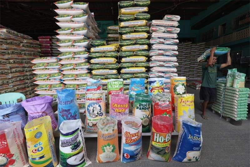 Bawas-buwis sa imported bigas, tablado kay Marcos