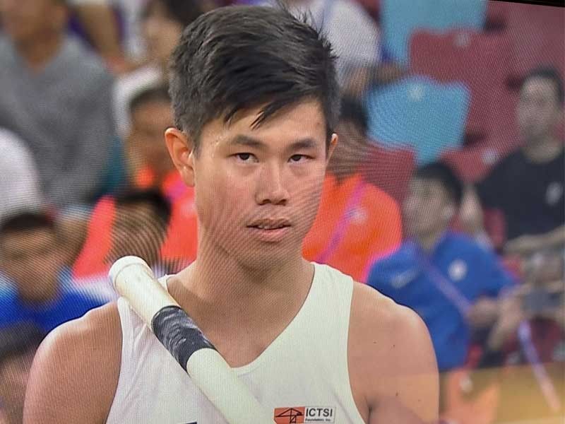 Obiena strikes 1st gold for Philippines in Asian Games