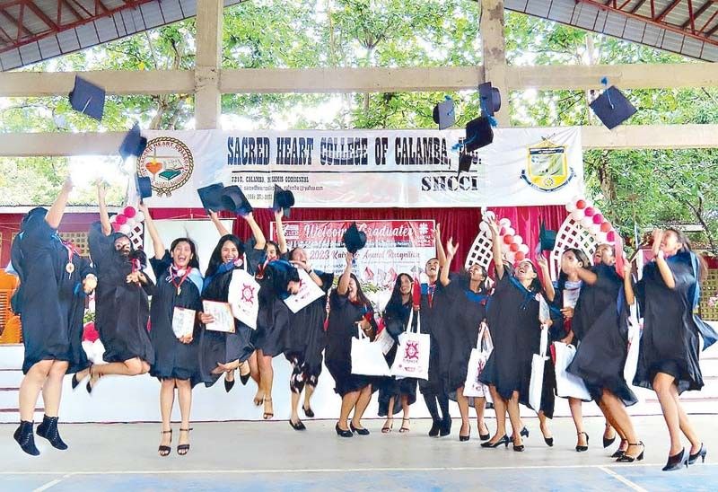 1,589 Caritas Manila scholars graduate