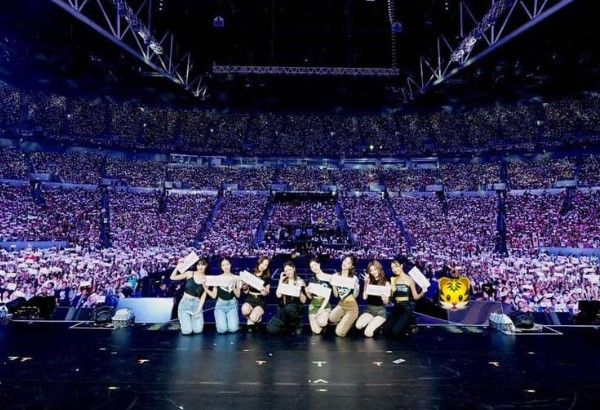 'Shot puno': TWICE thrills Filo Once at 'Ready To Be' Philippine concert thumbnail