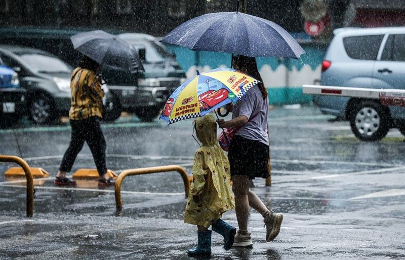 Typhoon Koinu brings 'record' winds, torrential rains to Taiwan