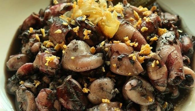 Recipe: Baby Squid in Garlic and Olive Oil