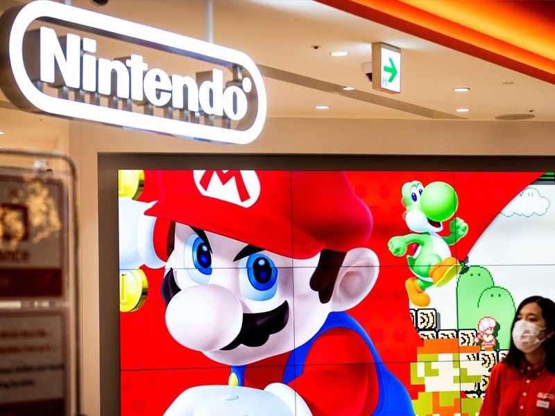 Nintendo shares dive on new Switch delay report