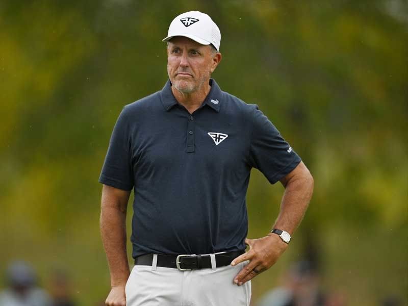 Mickelson says more PGA players will jump to LIV Golf