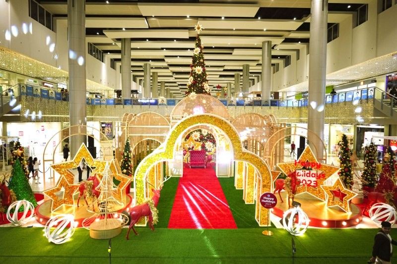 SM City Clark shines bright with grand castle-inspired Christmas centerpiece