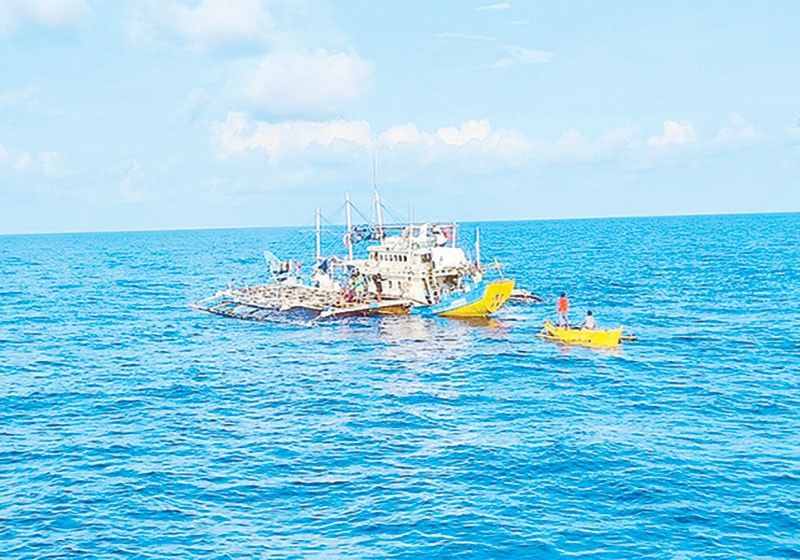 2 fishermen rescued in West Philippine Sea