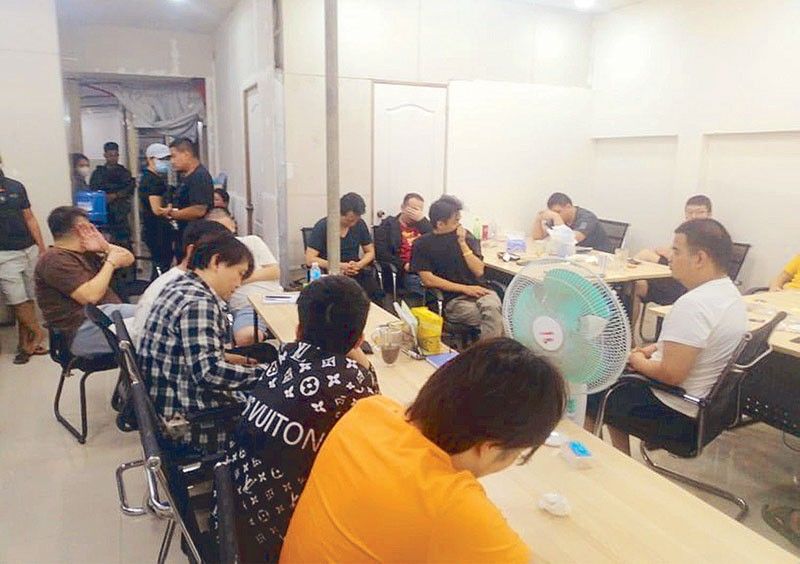 17 Chinese nabbed in Iloilo cybersex den raid