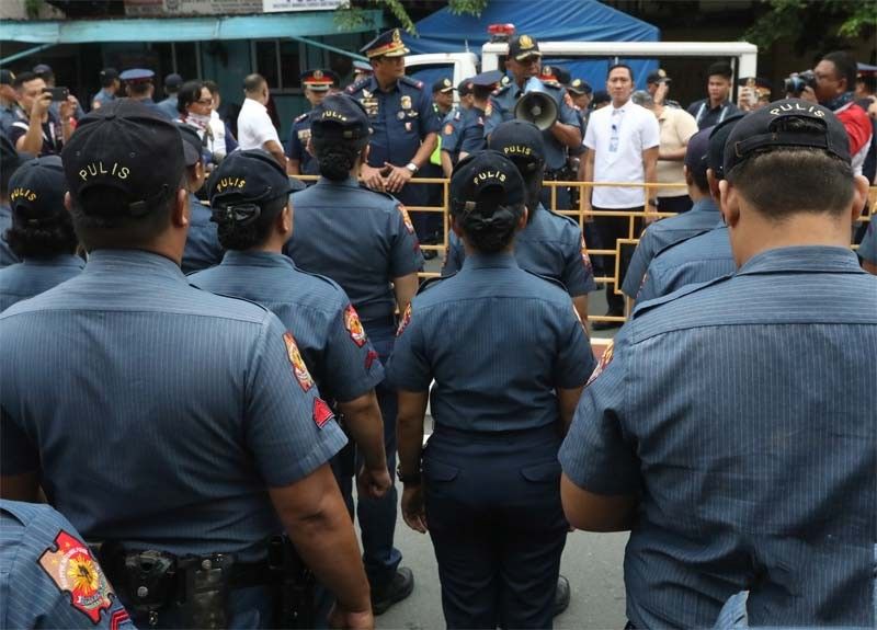 298 cops get heroesâ�� welcome after BARMM deployment