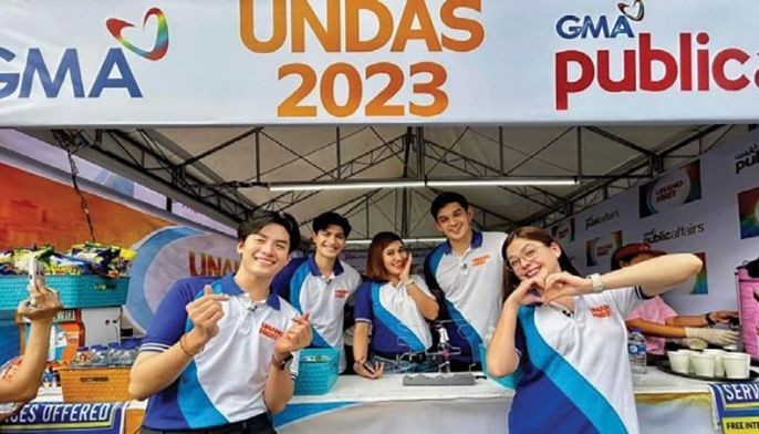 Unang Hirit, tinuloy ang tradition &lsquo;pag Undas