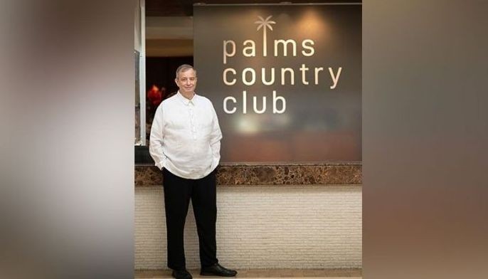 The perks of being an exclusive country club member