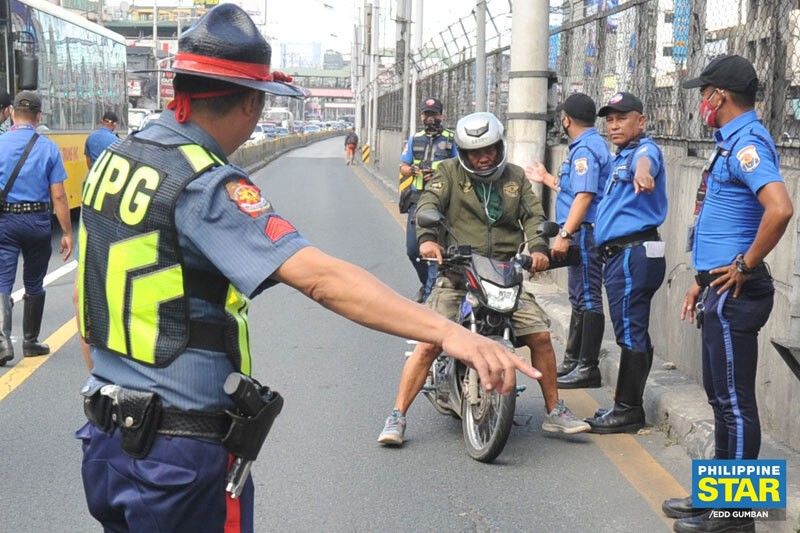 Over 500 motorists nabbed on first day of tougher EDSA bus lane penalties