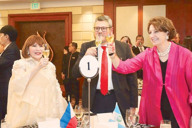 Consul Mellie Ablaza of Guatemala hosts reception at Makati Shangri-la