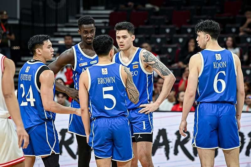 Blue Eagles give Red Warriors the boot, guaranteed of playoff for semis slot