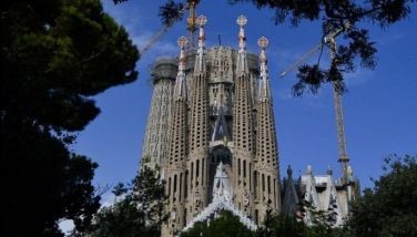 Barcelona aims to be Airbnb-free by 2029