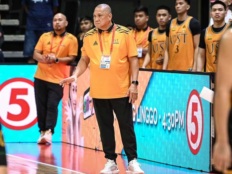 Sans naming names, Tigers coach Jarencio hints at 'dishonesty' involving particular UST player