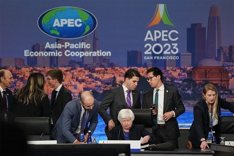 APEC vows to grow economies with eye on sustainability