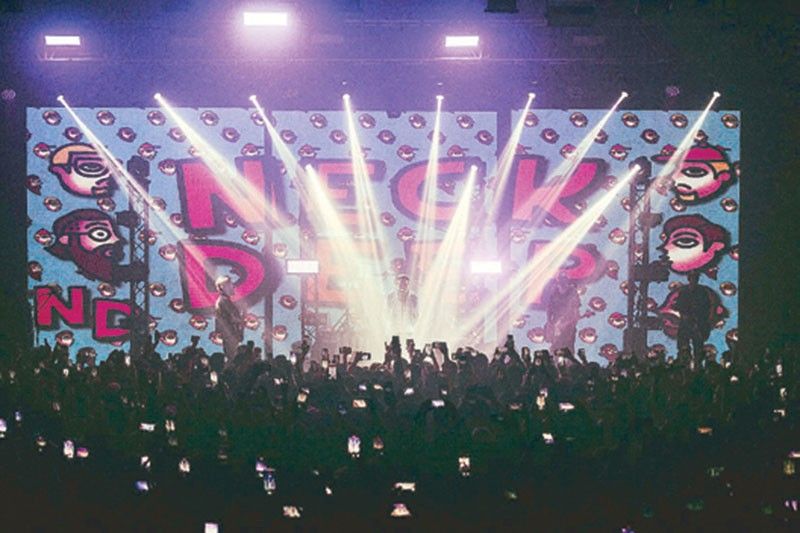 Neck Deepâs sold-out show makes waves in Manila