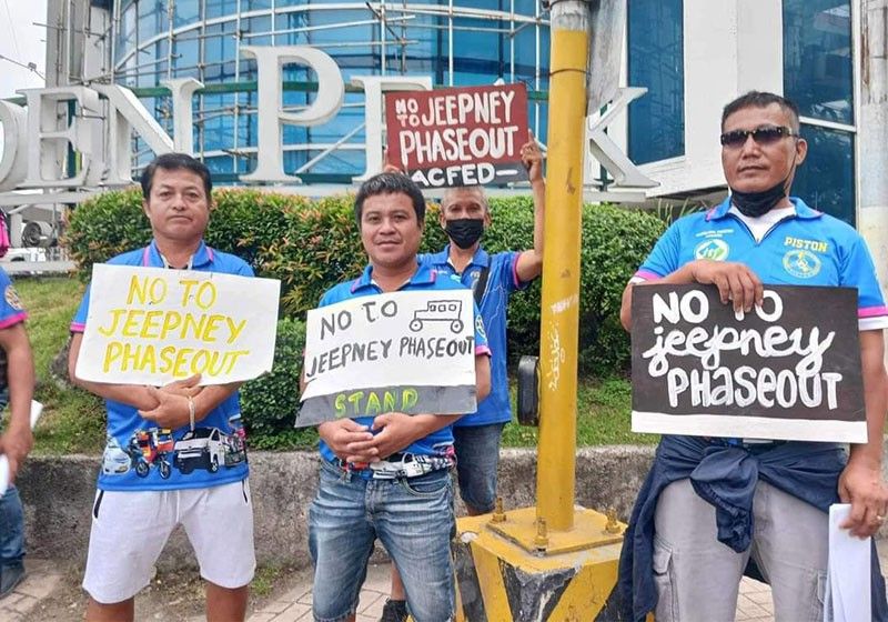 POLICE: SITUATION NORMAL: PUJ strike fails to cripple Cebu