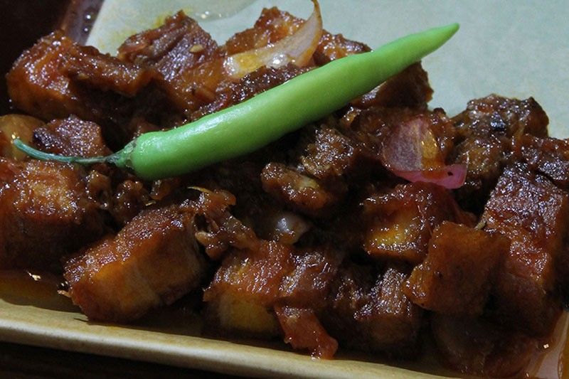 Recipe: Homemade Binagoongang Lechon Kawali
