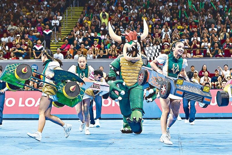 FEU draws loudest cheers, bags CDC title