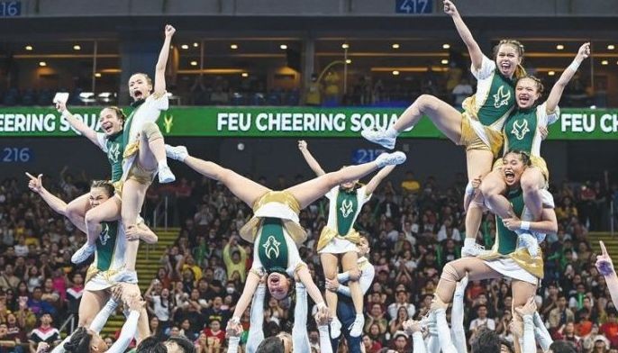FEU ibinalik ang korona sa Cheerdance