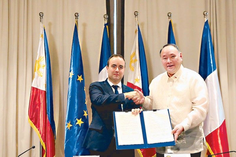 Philippines, France initiate talks on visiting forces deal